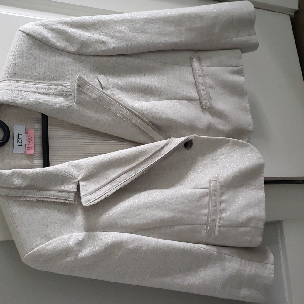 LOFT Beige w Grey and Silver Flecks Blazer size 8